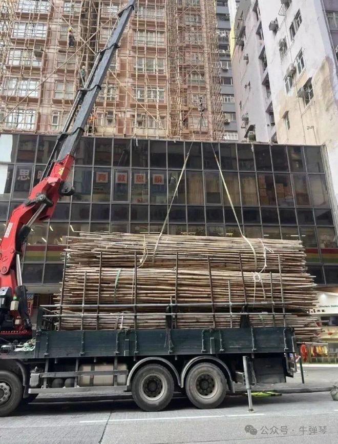 重庆时时彩：竹棚安全吗？专业人士解析香港大埔火灾背后的安全隐患